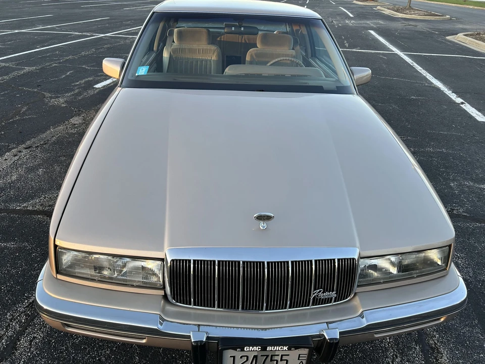 1991 Buick Riviera 4th-7th Gen - Image 11 of 31