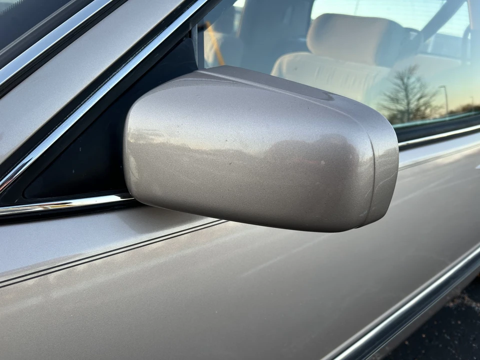 1991 Buick Riviera 4th-7th Gen - Image 27 of 31
