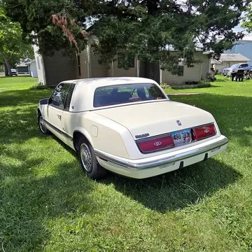 1991 Buick Riviera Coupe