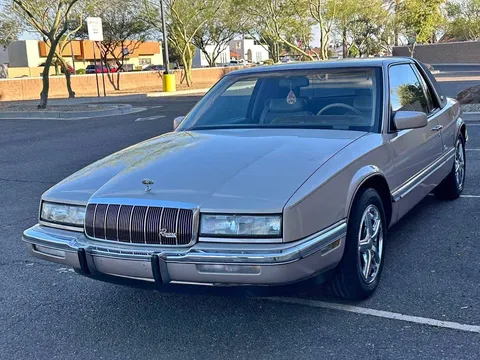 1991 Buick Riviera Coupe 2D