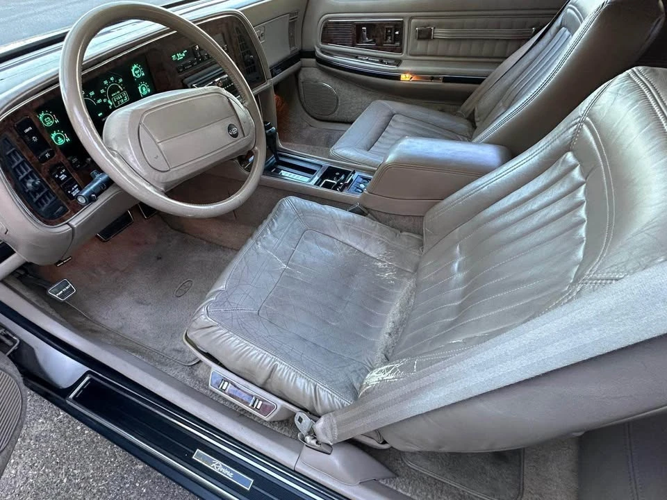 1991 Buick Riviera 4th-7th Gen - Image 9 of 13