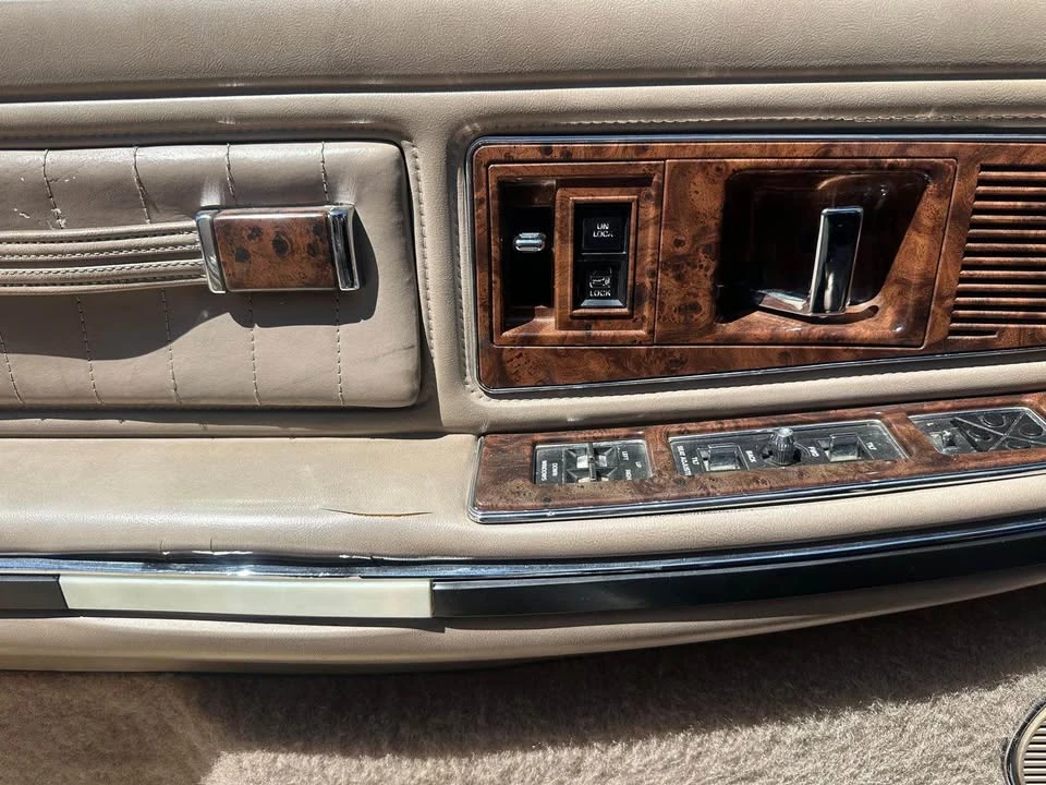 1991 Buick Riviera 4th-7th Gen - Image 7 of 13