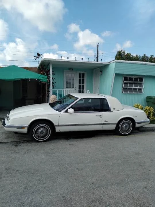 1991 Buick Riviera 4th-7th Gen - Image 3 of 4
