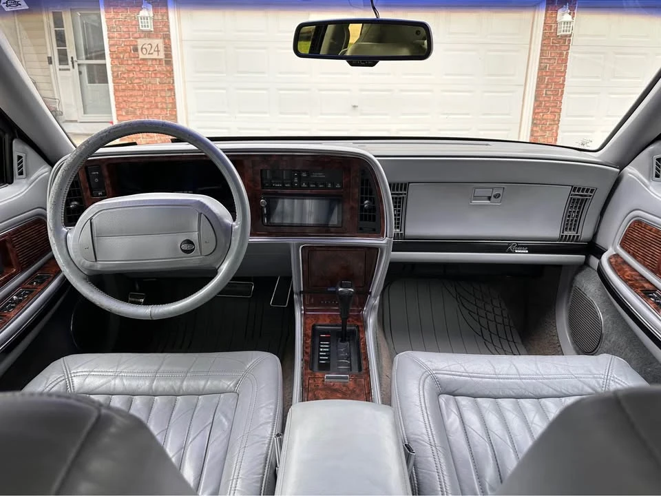 1991 Buick Riviera 4th-7th Gen - Image 10 of 20
