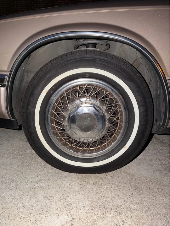 1991 Buick Riviera 4th-7th Gen - Image 11 of 11