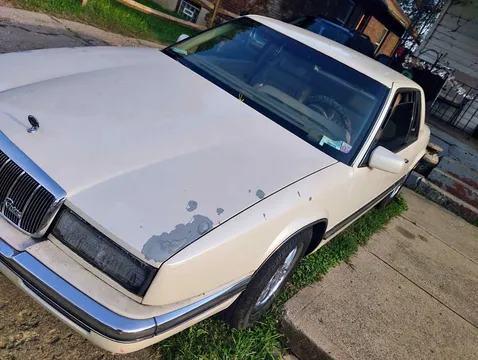 1991 Buick Riviera Coupe 2D
