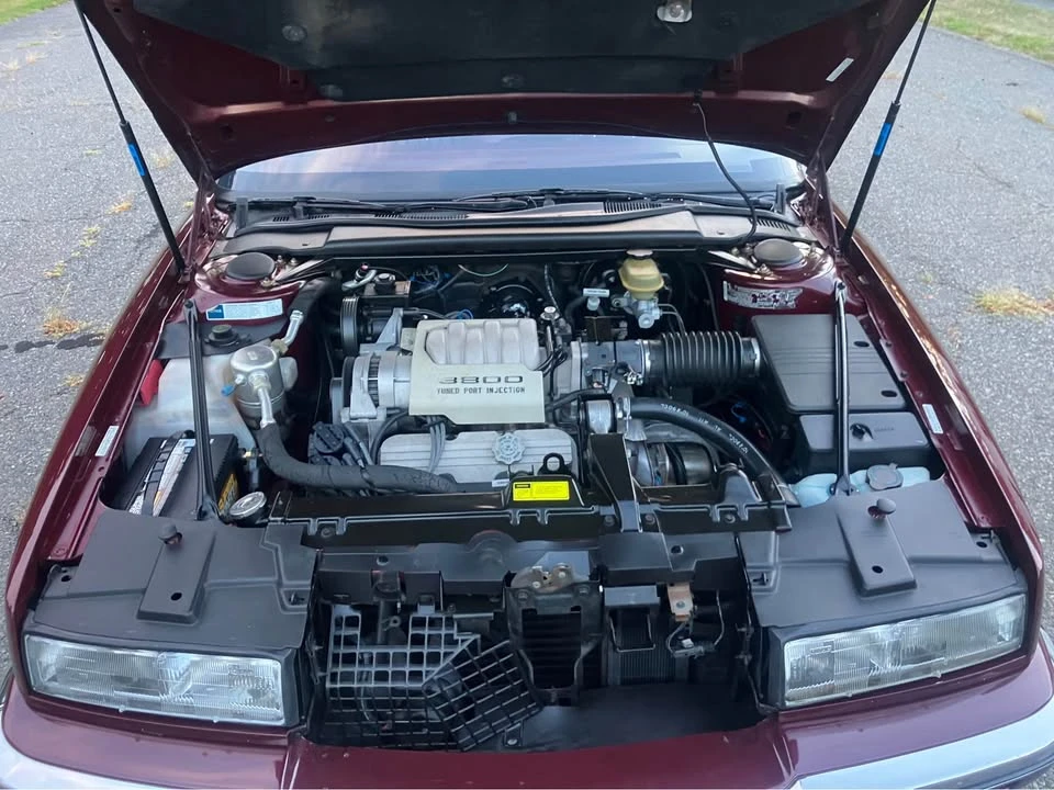 1991 Buick Riviera 4th-7th Gen - Image 14 of 20