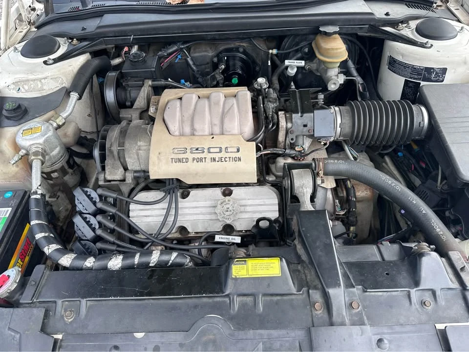 1991 Buick Riviera 4th-7th Gen - Image 8 of 8