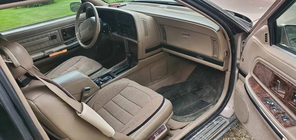 1991 Buick Riviera 4th-7th Gen - Image 12 of 15
