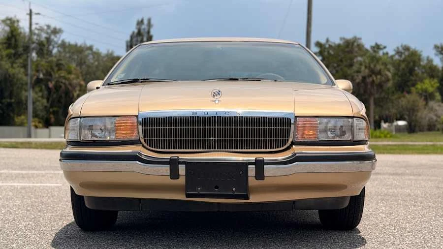 1991 Buick Roadmaster - Image 4 of 27