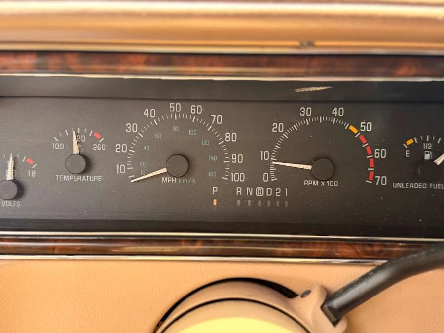 1991 Buick Roadmaster - Image 18 of 27