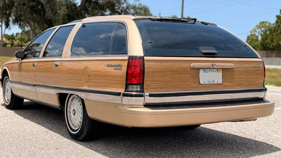 1991 Buick Roadmaster - Image 15 of 27