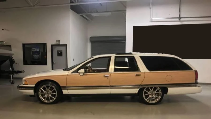 1991 Buick Roadmaster - Image 2 of 12