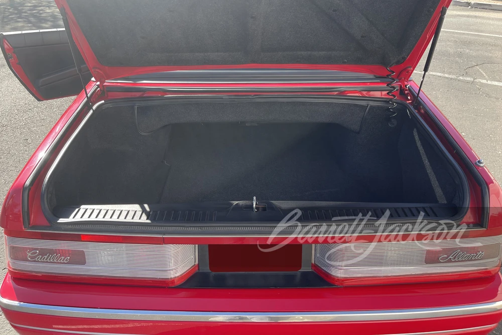 1991 Cadillac Allante - Image 7 of 16