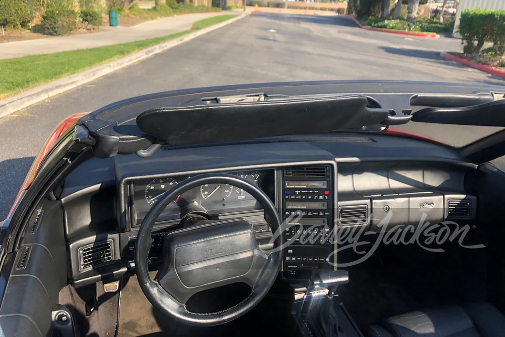 1991 Cadillac Allante - Image 9 of 16