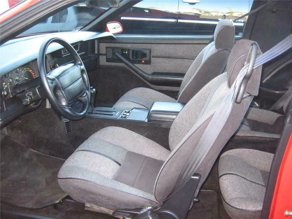 1991 Chevrolet Camaro 3rd Gen - Image 3 of 4