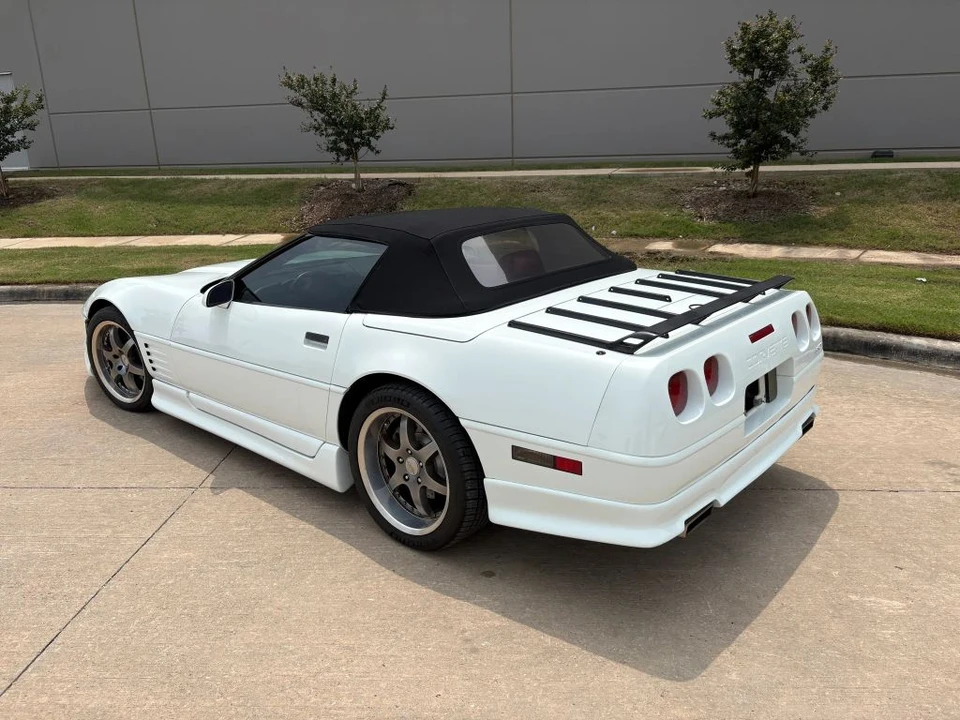 1991 Chevrolet Corvette C4 - Image 9 of 31