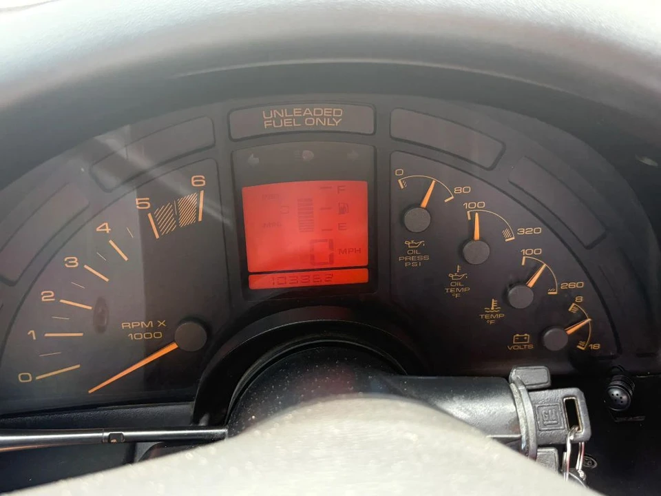 1991 Chevrolet Corvette C4 - Image 25 of 31