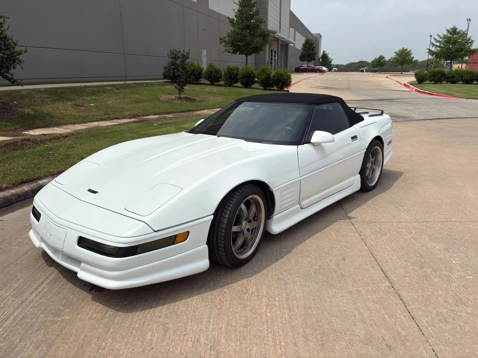 1991 Chevrolet Corvette C4 - Image 4 of 31