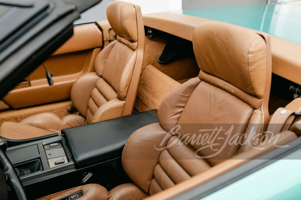 1991 Chevrolet Corvette C4 - Image 17 of 22