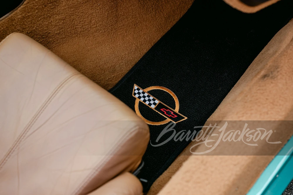 1991 Chevrolet Corvette C4 - Image 19 of 22