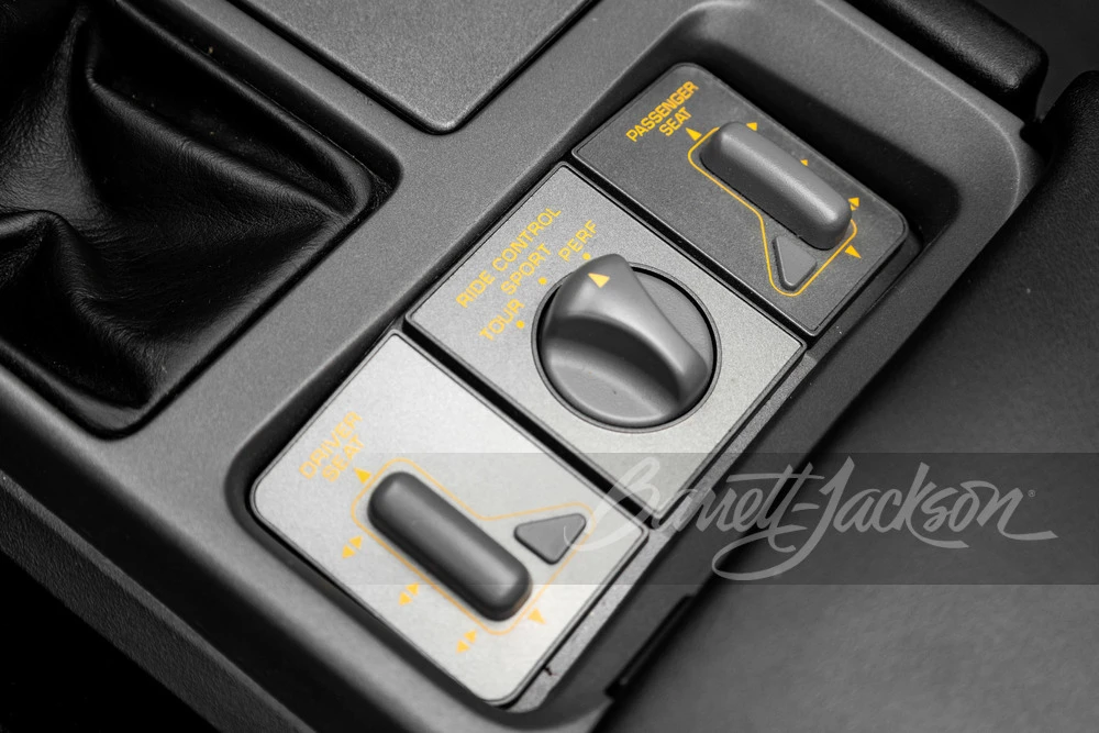 1991 Chevrolet Corvette C4 - Image 17 of 31