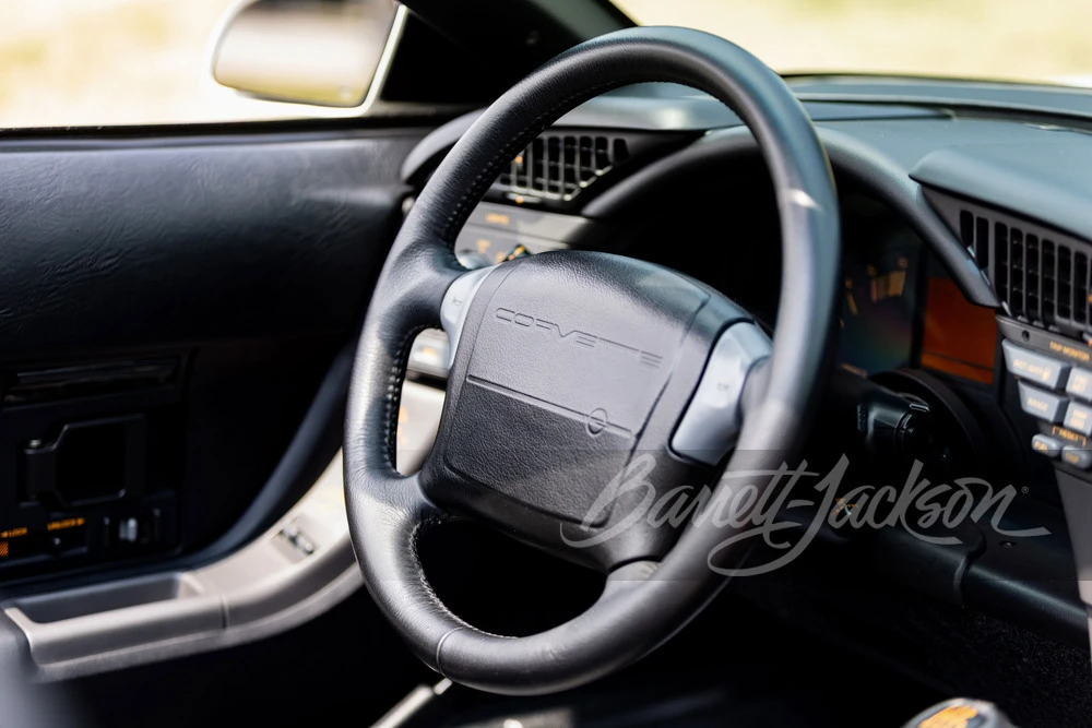 1991 Chevrolet Corvette C4 - Image 27 of 31