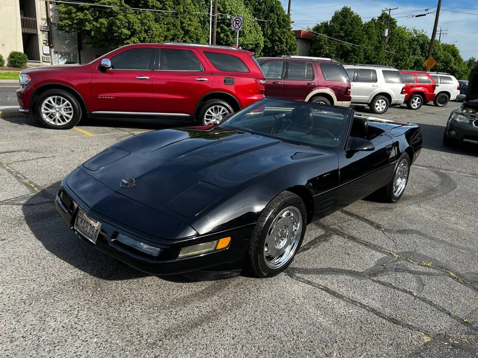 1991 Chevrolet Corvette C4 - Image 2 of 13