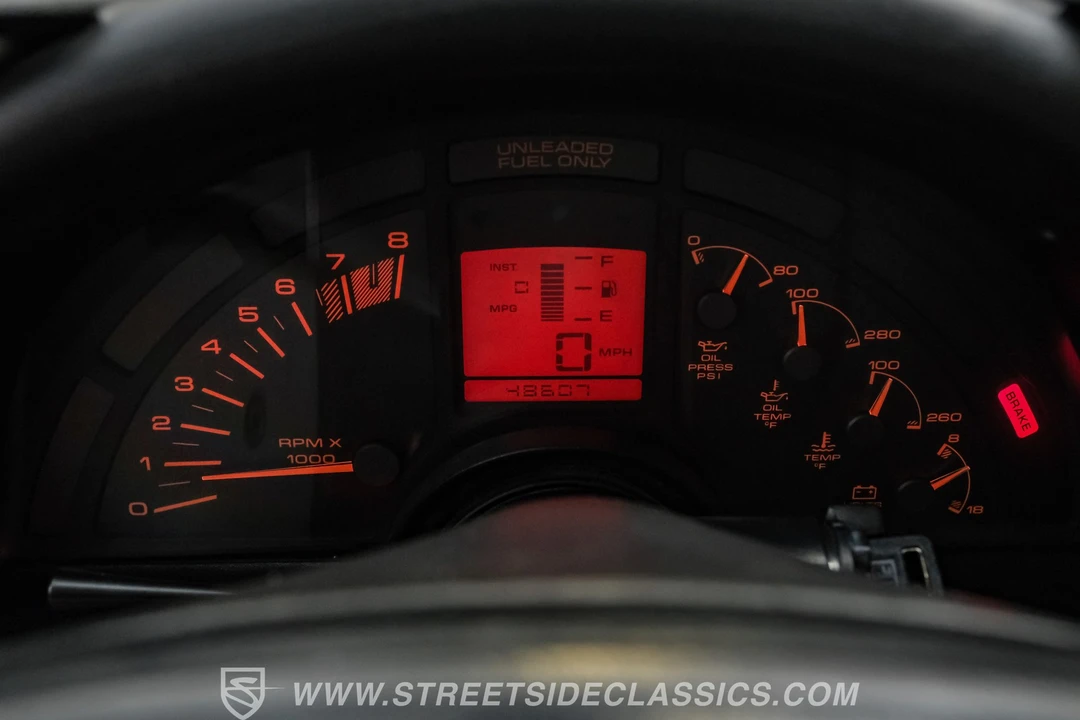 1991 Chevrolet Corvette C4 ZR1 - Image 29 of 31