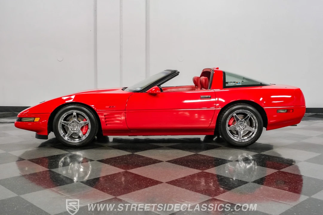 1991 Chevrolet Corvette C4 ZR1 - Image 2 of 31