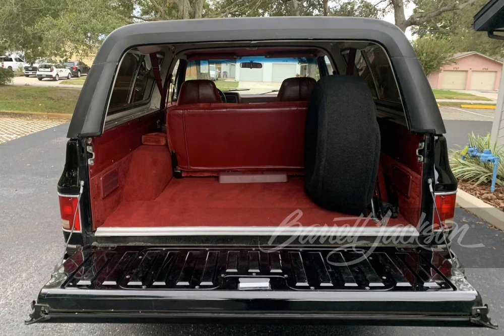 1991 Chevrolet K5 Blazer 2nd Gen - Image 8 of 13