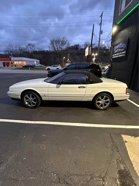 1991 Cadillac Allante - Image 3 of 4