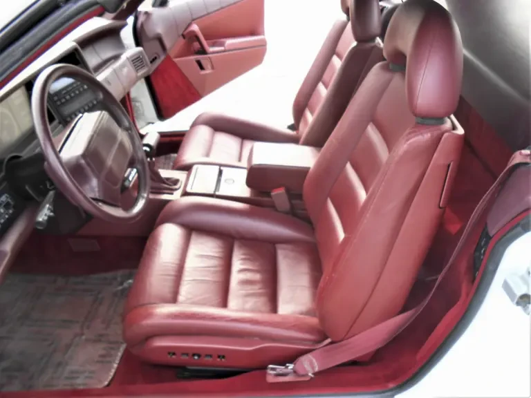 1991 Cadillac Allante - Image 13 of 22