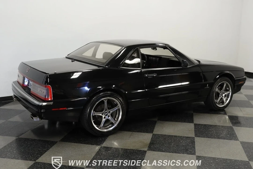 1991 Cadillac Allante - Image 12 of 21