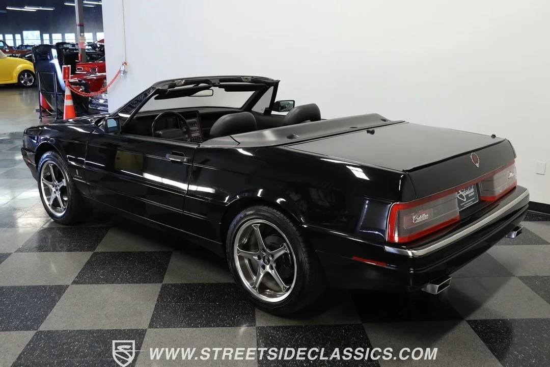 1991 Cadillac Allante - Image 7 of 21
