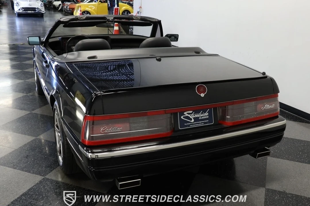 1991 Cadillac Allante - Image 8 of 21