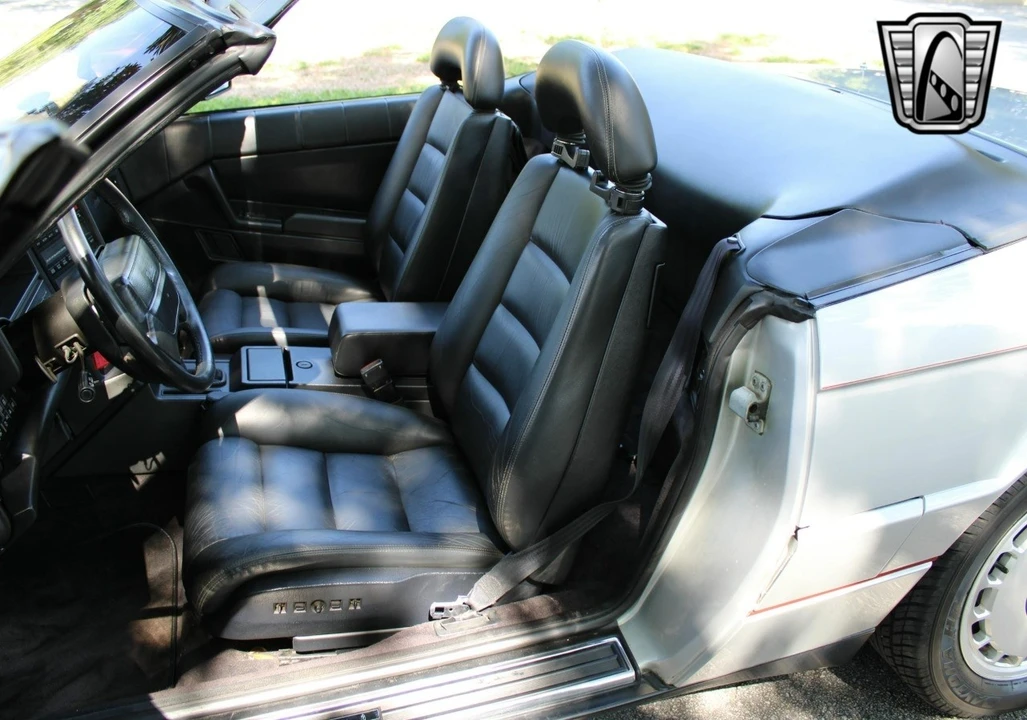 1991 Cadillac Allante - Image 21 of 21