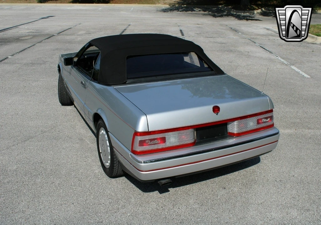 1991 Cadillac Allante - Image 4 of 12