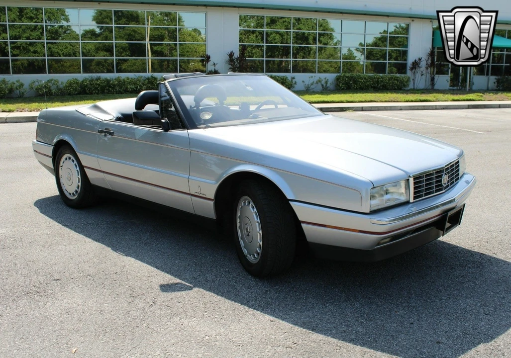 1991 Cadillac Allante - Image 12 of 12
