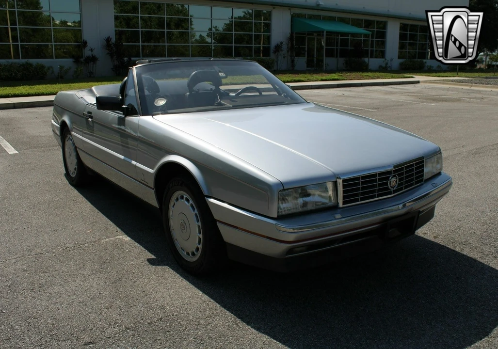1991 Cadillac Allante - Image 17 of 21