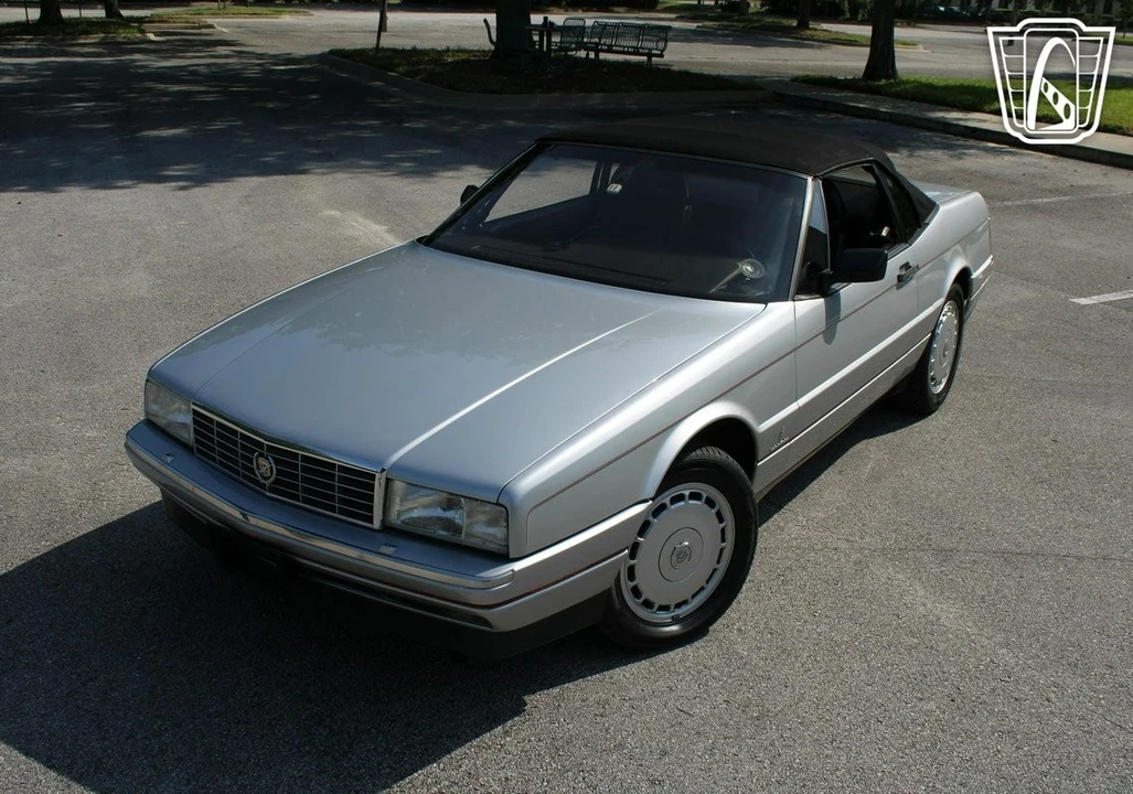 1991 Cadillac Allante - Image 8 of 12