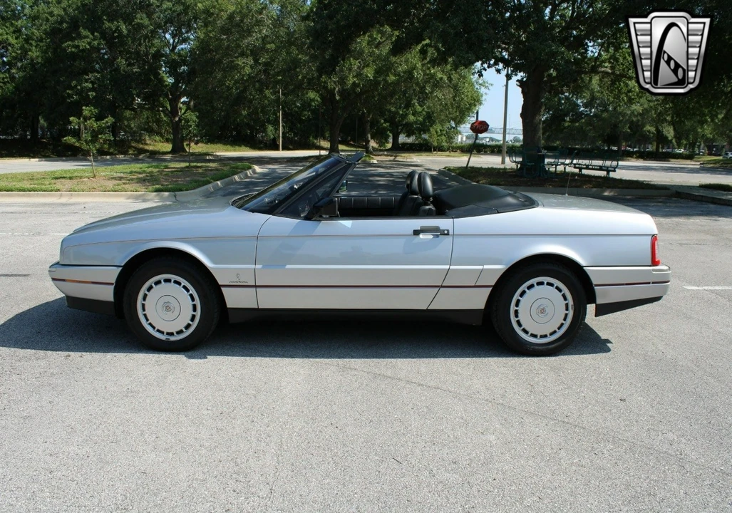 1991 Cadillac Allante - Image 15 of 21