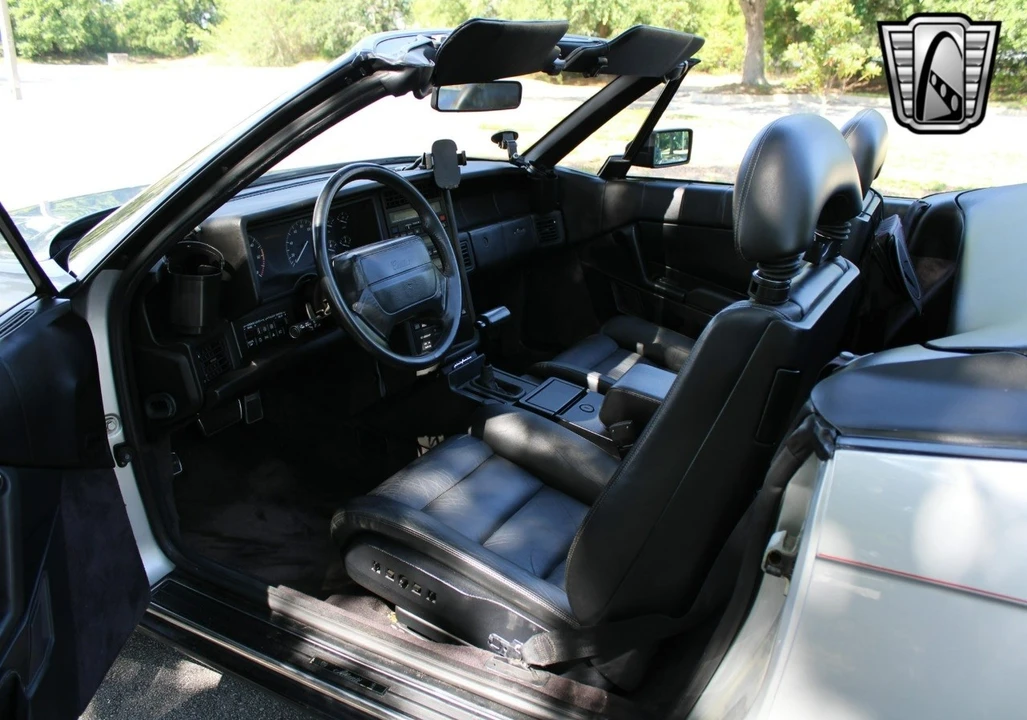 1991 Cadillac Allante - Image 20 of 21