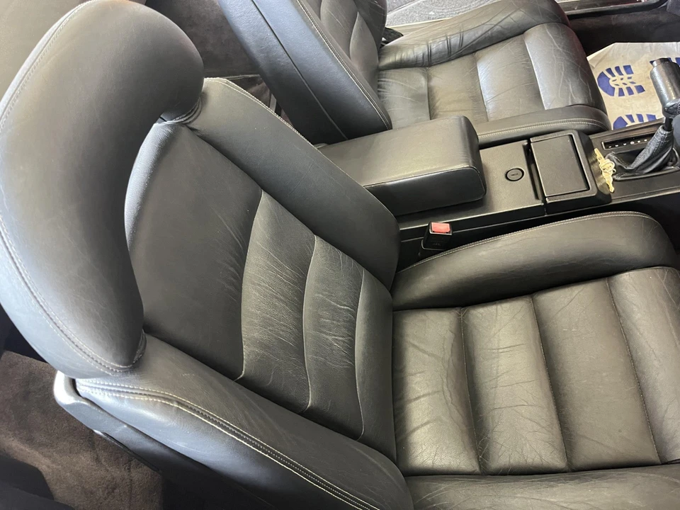 1991 Cadillac Allante - Image 23 of 31