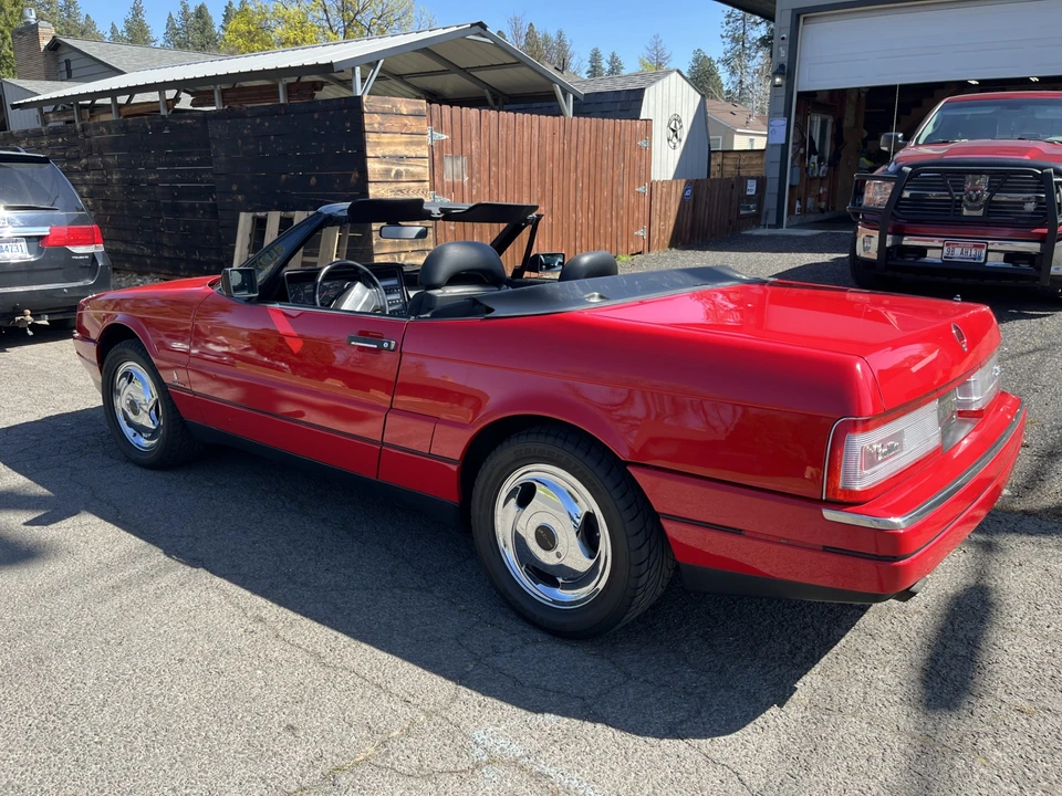1991 Cadillac Allante - Image 6 of 31