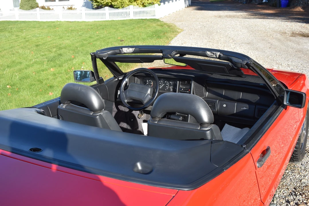 1991 Cadillac Allante - Image 8 of 21