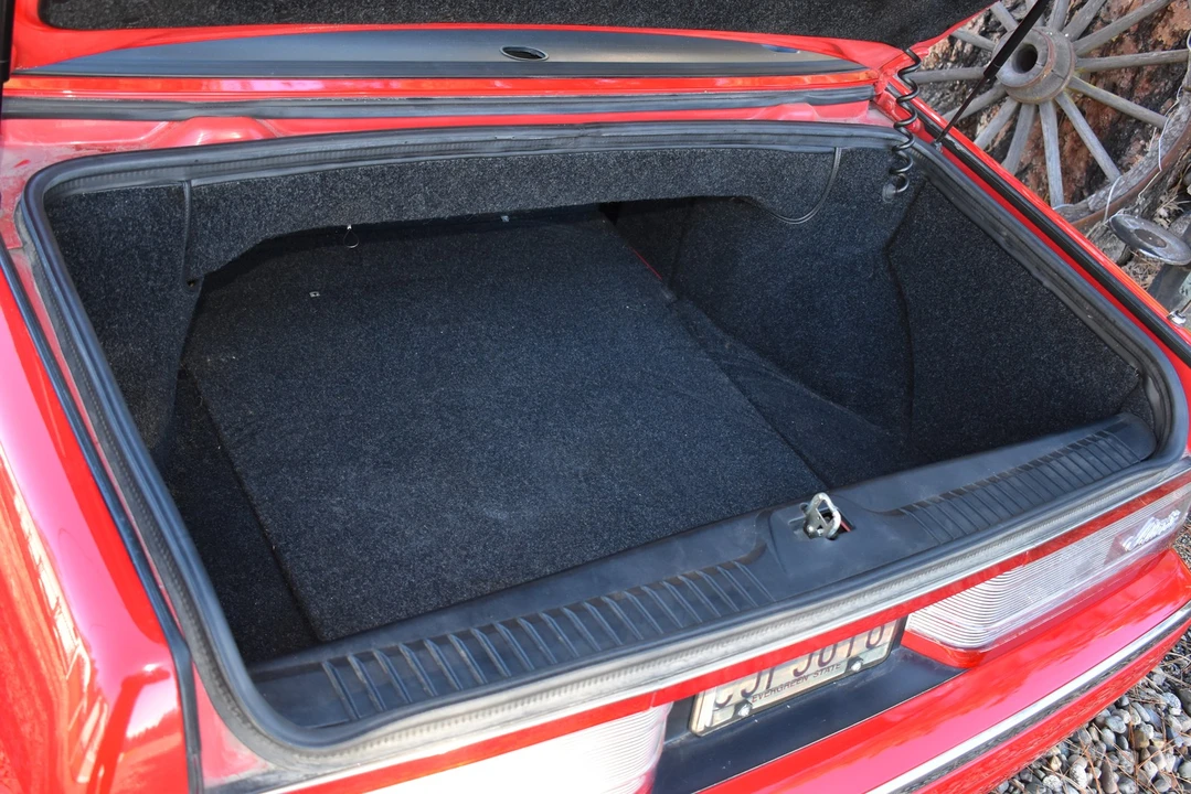 1991 Cadillac Allante - Image 21 of 21