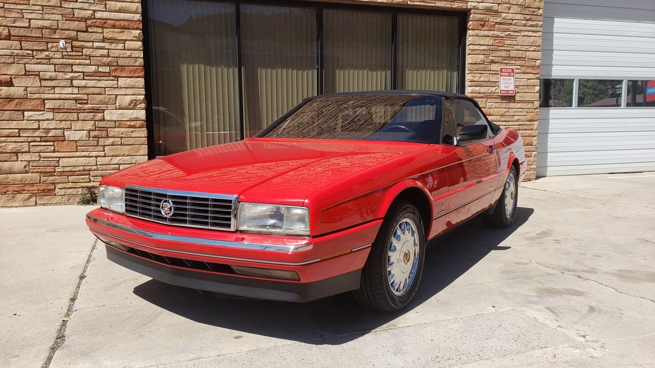 1991 Cadillac Allante - Image 21 of 31