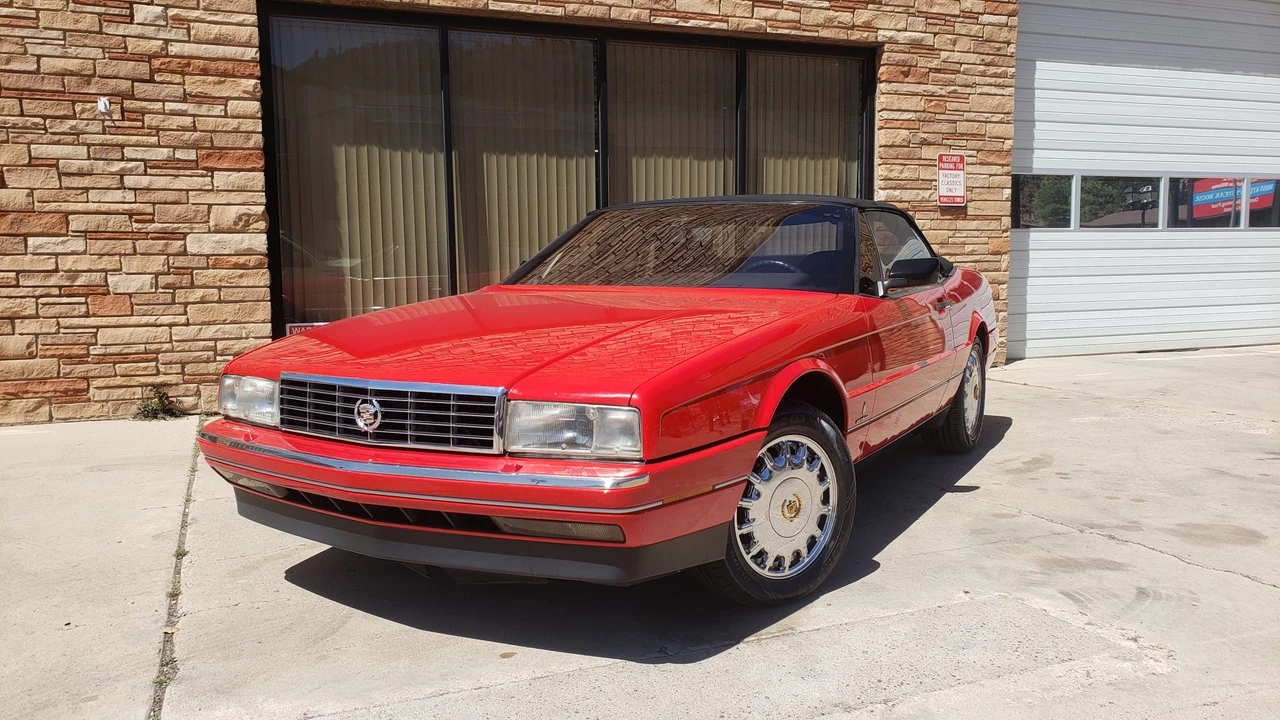 1991 Cadillac Allante - Image 20 of 31