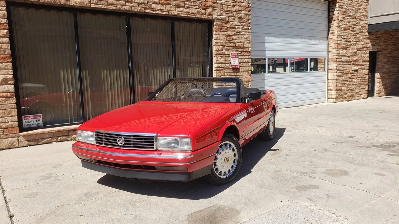 1991 Cadillac Allante - Image 5 of 31